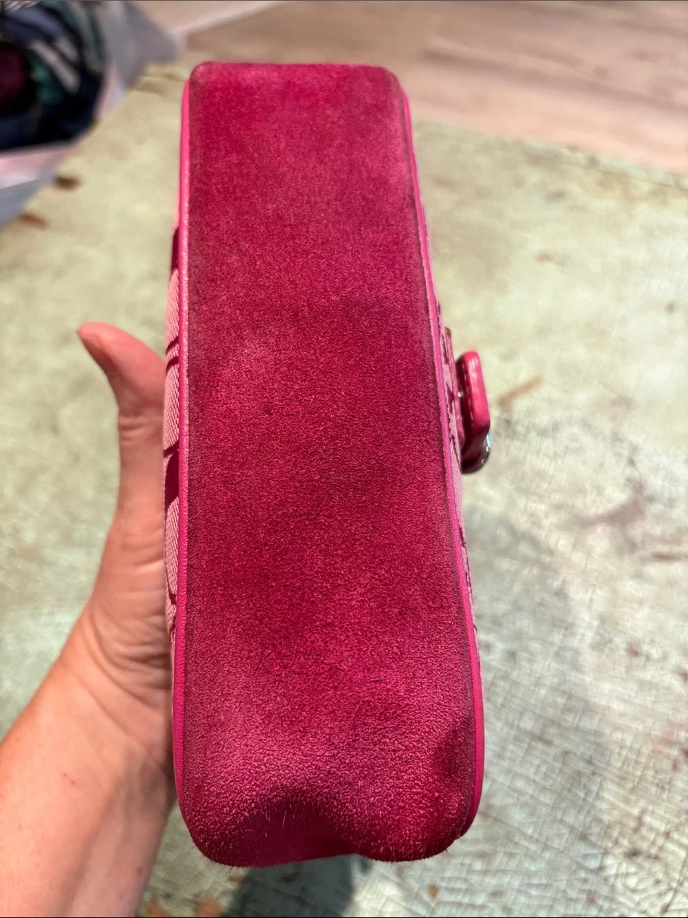 Vintage Y2K Coach Soho 6362 Hot Pink Signature Demi Buckle Shoulder Bag